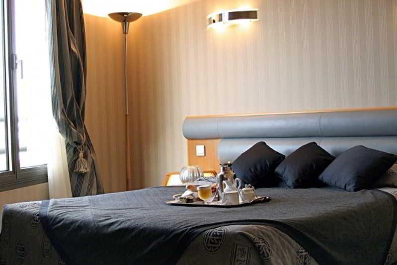 Luxembourg Hotel 3*